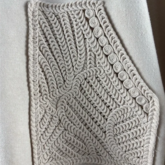 ZARA Women’s Light Beige Round Neck Sweatshirt Tricot Patch Pockets Size Medium - Picture 7 of 15